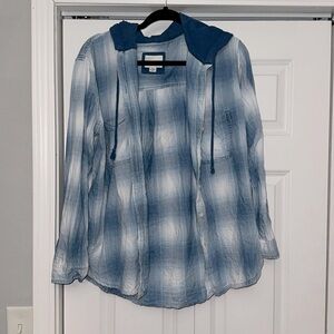 American eagle hooded flannel size medium blue
